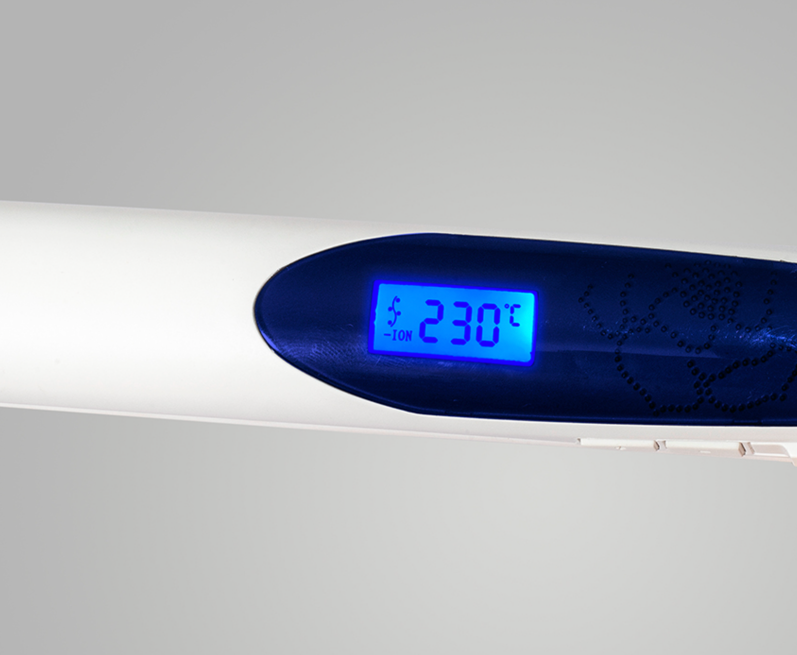 Plancha RHONDA® Professional Hair Straightener 230° + Cepillo CRICKET Static Free Styling 220 GRATIS